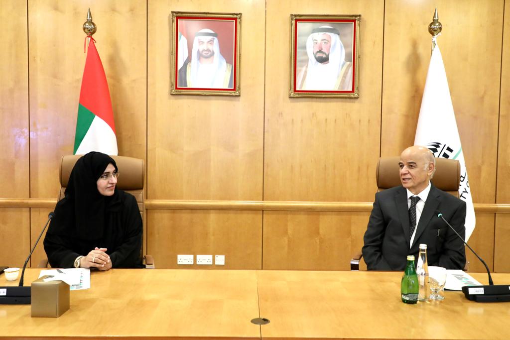 لقاء تعريفي بين ” المجلس الأعلى لشؤون الأسرة” وجامعة الشارقة يستهدف الأسرة